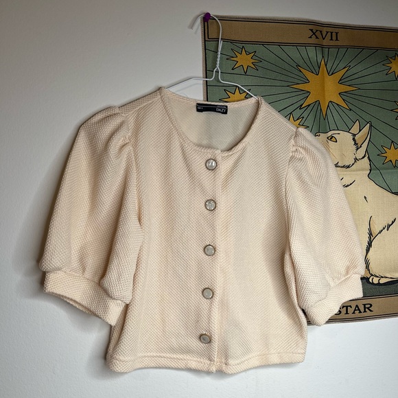 PEARLY BLOUSE - Picture 1 of 3